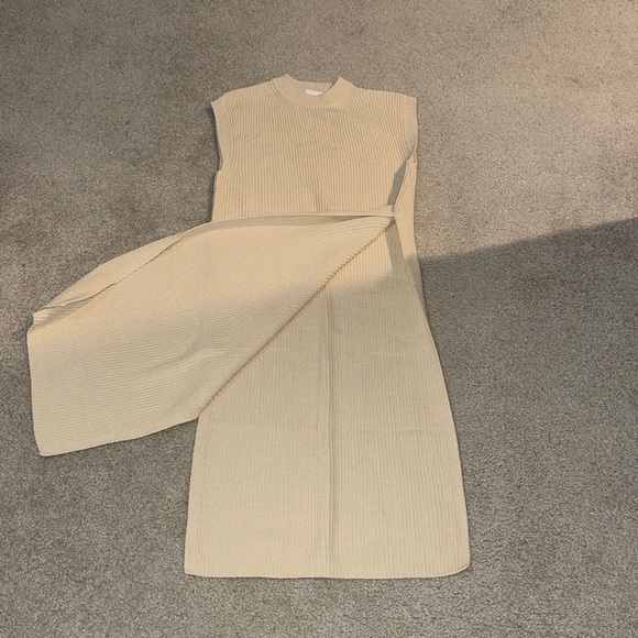 H&M side split sweater - Picture 2 of 5